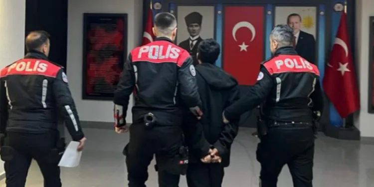 Isparta’da hakkında 12 yıl hapis cezası bulunan firari yakalandı