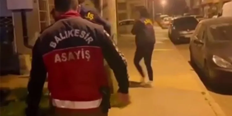 Balıkesir merkezli 5 ilde dolandırıcılık operasyonu