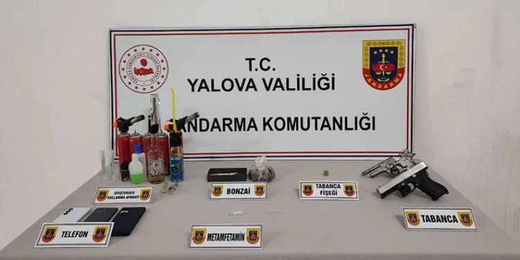 Iğdır’daki eğitim kurumlarında uyuşturucu ile mücadele eğitimi