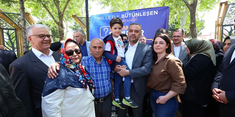 Saadet Partisi Genel Başkanı Arıkan: “Gazze için kurduğunuz her hayali, gördüğünüz her rüyayı kabusa çeviririz”