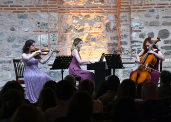Terra Trio Osmangazi’de sahne aldı