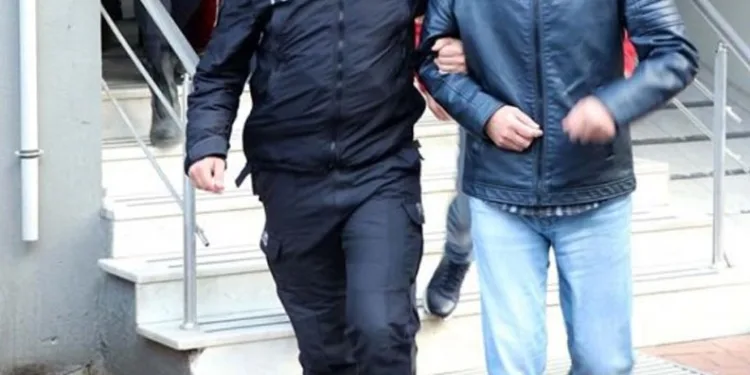 Isparta’da hakkında 12 yıl hapis cezası bulunan firari yakalandı