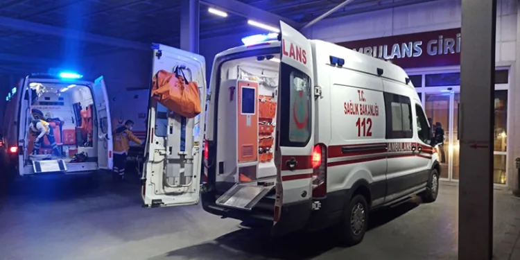 Polis ekipleri şüpheli paket ihbarı üzerine harekete geçti