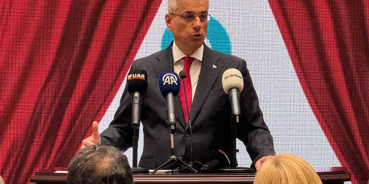 MHP’li Vekilden Medya Düzenlemesi