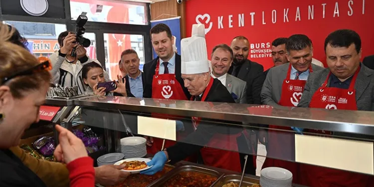 Vatan Kent Lokantası hizmete açıldı