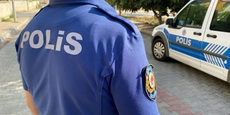 Balıkesir merkezli 6 ilde dolandırıcılık operasyonu: 11 gözaltı