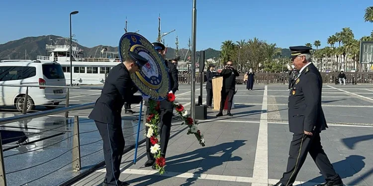 Marmaris’te Polis Haftası kutlanıyor