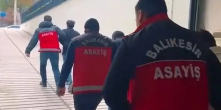 Balıkesir merkezli 6 ilde dolandırıcılık operasyonu: 11 gözaltı