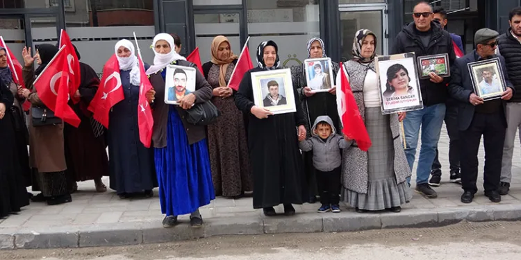 Isparta’da hakkında 12 yıl hapis cezası bulunan firari yakalandı