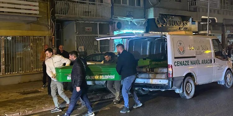 Ticari taksi ile ATV çarpıştı: 2 yaralı