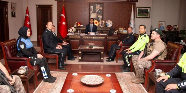 Erciş’te Türk Polis Teşkilatının 180. yılı kutlandı