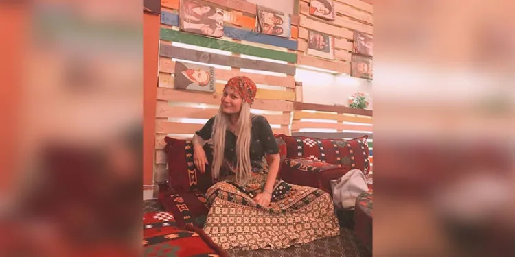 Otomobilden şişe şişe kaçak içki çıktı