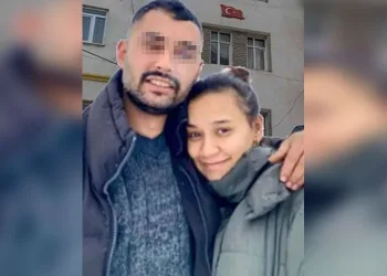 Çöp ayrıştırma tesisinde makineye sıkışan genç, son yolculuğuna uğurlandı