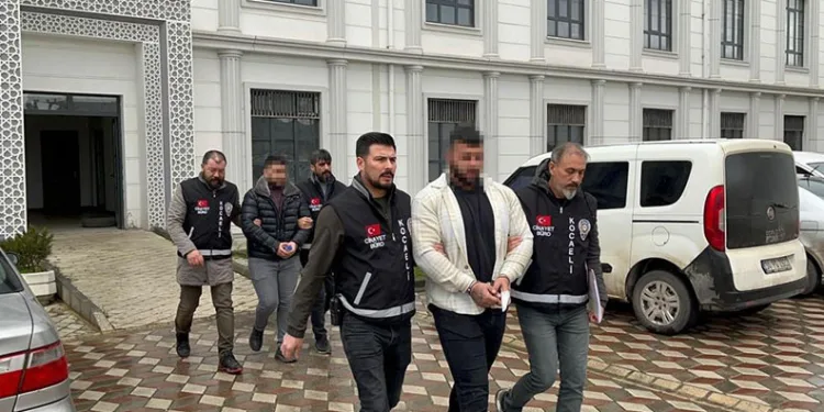 Sahildeki tartışma cinayetle bitmişti: 2 sanık beraat etti, 1 sanığa 5 yıl 6 ay hapis