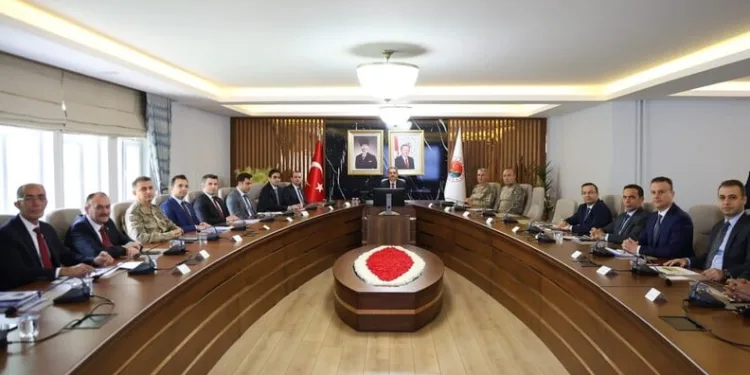 Kars’ta öğrenci servisleri denetlendi