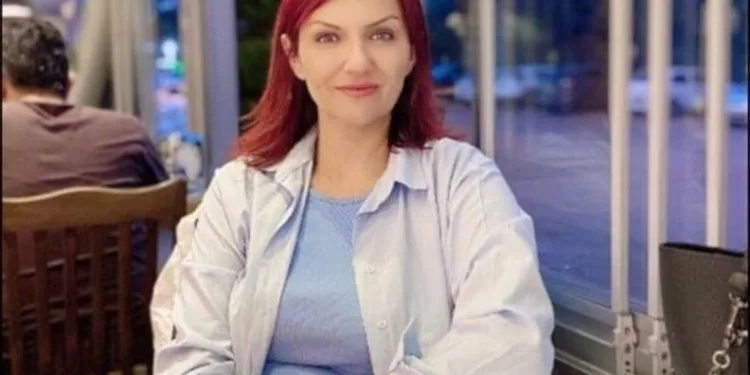 Karnavala giderken otobüsle çarpıştı: 1 ölü, 1 yaralı