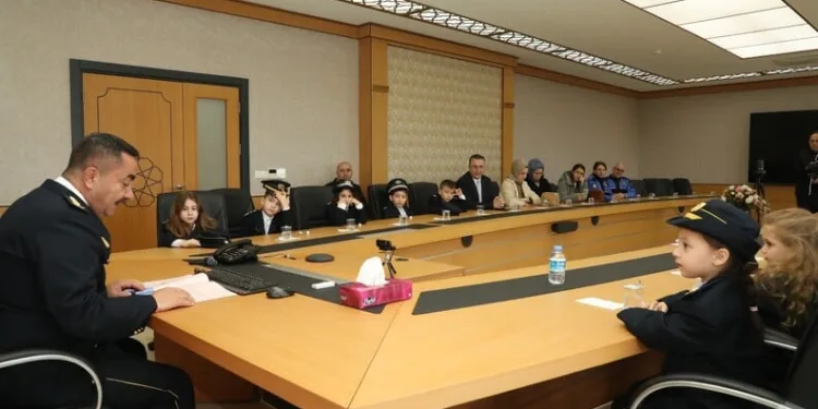 Karnavala giderken otobüsle çarpıştı: 1 ölü, 1 yaralı