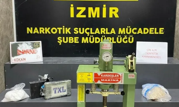 Sürücüsü kalp krizi geçiren otomobil ağaca çarptı: 1 ölü