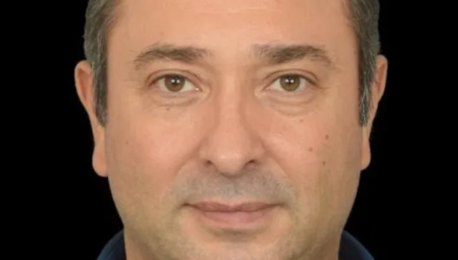 İlaçlama yaparken devrilen traktörün altında kalan yaşlı adam hayatını kaybetti