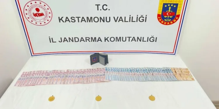 Vatandaşı dolandıran sahte jandarmalar gerçek jandarmadan kaçamadı