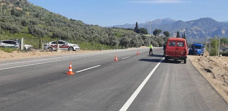 Otomobilden şişe şişe kaçak içki çıktı