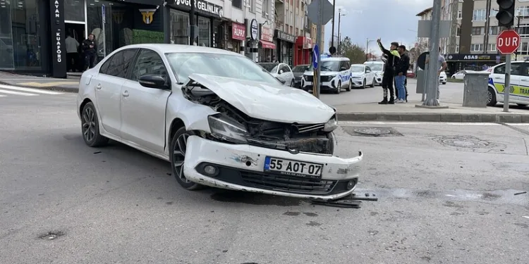 Erzincan’da motosiklet denetimi; 11 motosiklet trafikten men edildi