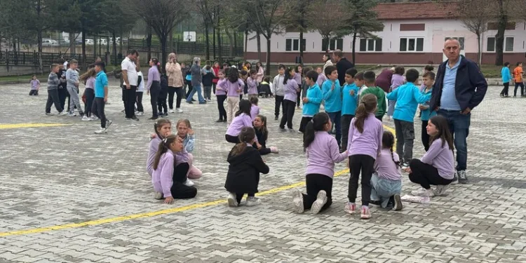 Erzincan’da motosiklet denetimi; 11 motosiklet trafikten men edildi