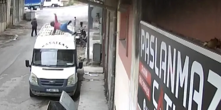 Polislerin dikkati faciayı önledi