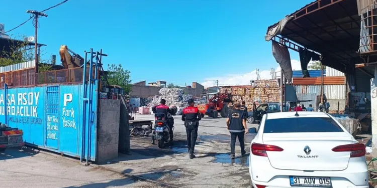 Motosiklet hırsızları tutuklandı
