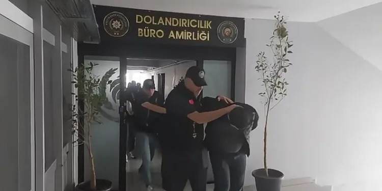 Motosiklet hırsızları tutuklandı
