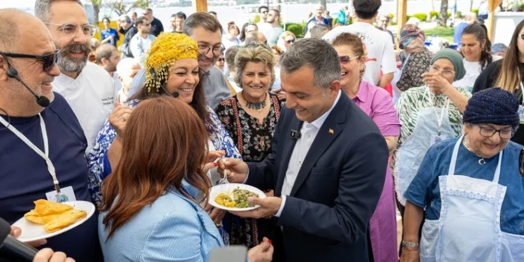 Kahramanmaraş’ta tır alev alev yandı