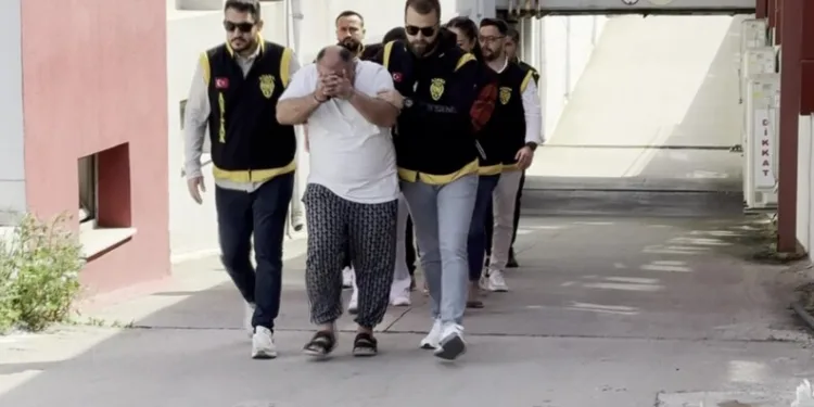 İBB Soruşturmasında 18 Tutuklama