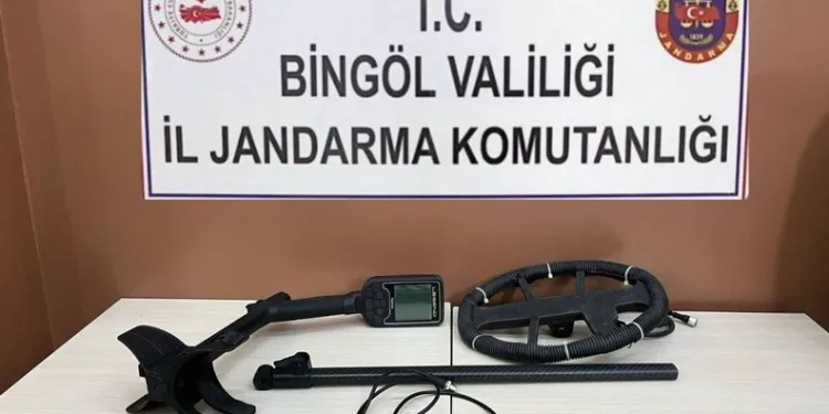 Selendi’de polis ve jandarma personeline başarı belgesi verildi