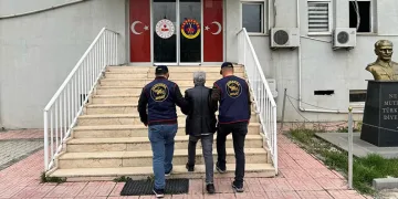 Diyarbakır’da aranan 2 cinayet zanlısı yakalandı