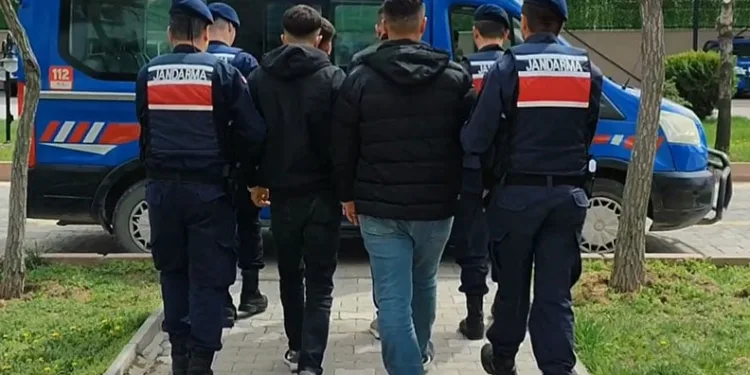 Aksaray’da uyuşturucu operasyonu: 4 tutuklama