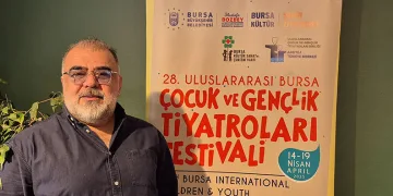 Bursa’da tiyatro şöleni