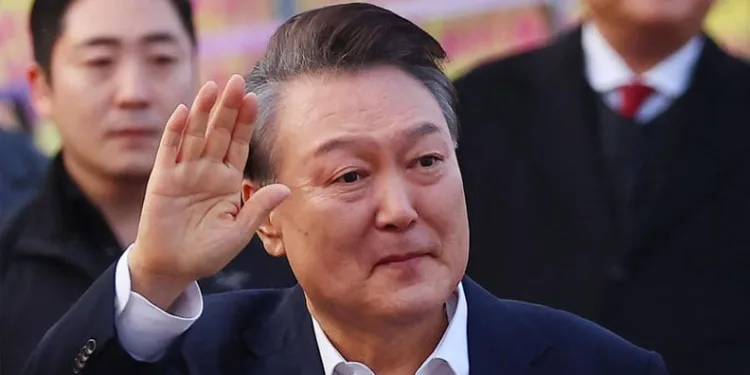 Yoon Suk Yeol görevden alındı