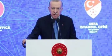 ”Deprem günlük siyasete alet edilemez”