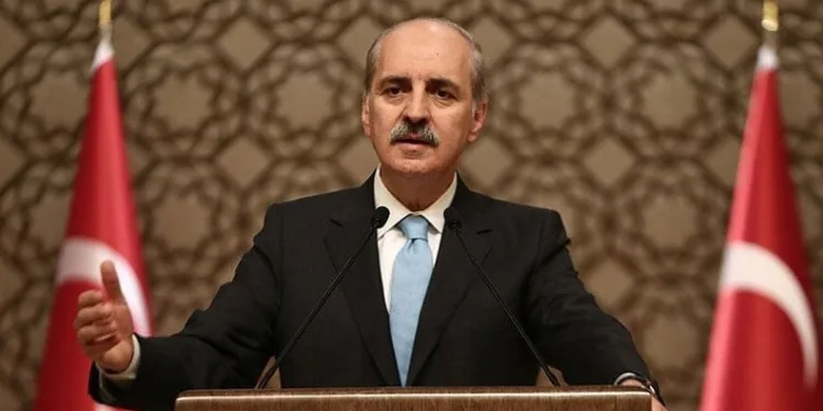 TBMM Başkanı Kurtulmuş gençlerle buluştu