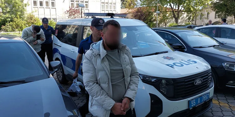 Ambulans şoförünün burnunu kıran şahıs tutuklandı