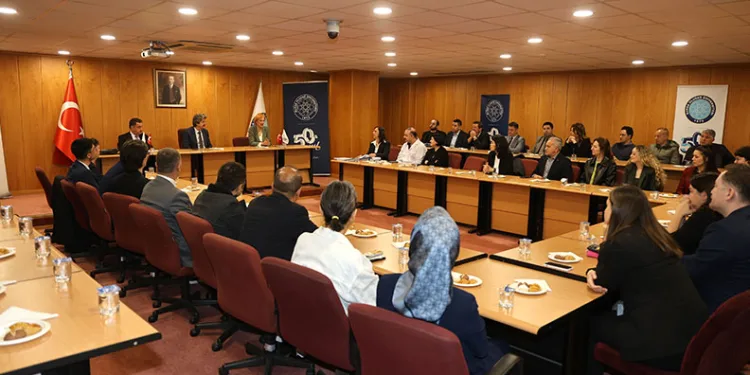 BUÜ’de başarılı akademisyenler artıyor