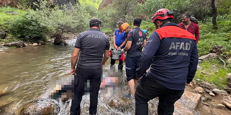 Tunceli’de kaleden düşen bir kişi hayatını kaybetti