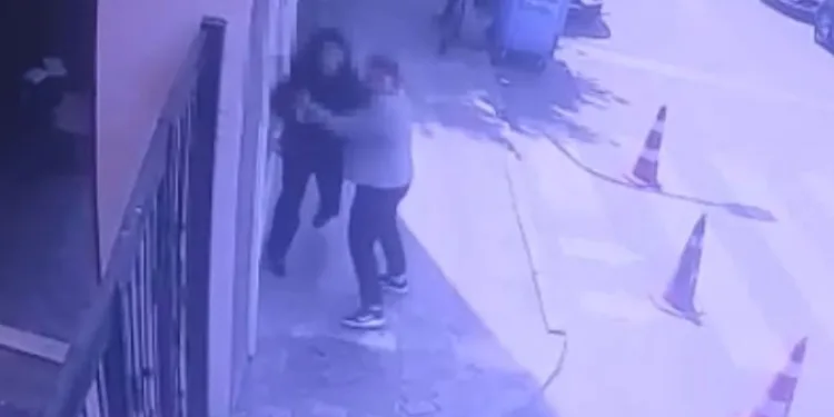 Sınıf arkadaşını bıçaklayan liseli kız tutuklandı