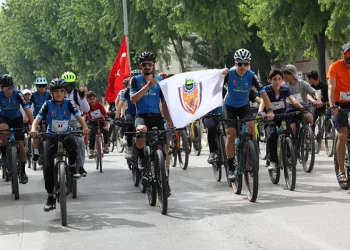 İnegöl’de pedallar temiz gelecek için döndü