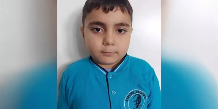 9 yaşındaki Mehmet Efe, geçirdiği rahatsızlık sonucu hayatını kaybetti