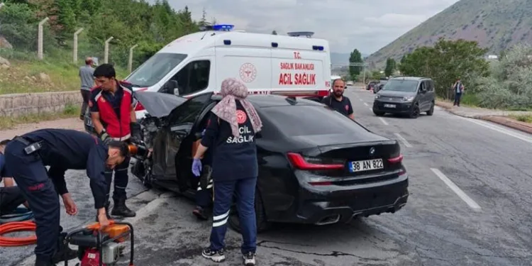 Kayseri’deki trafik kazasında ölü sayısı 2’ye yükseldi