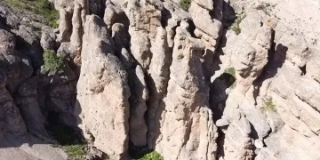 Yozgat kendi peri bacalarıyla Nevşehir’e rakip olmak istiyor