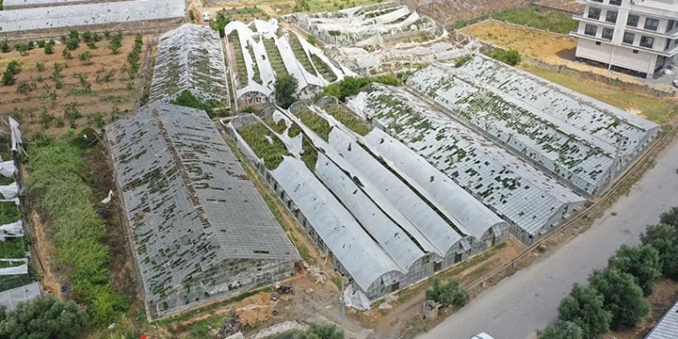 Antalya’da hortum felaketinin boyutu gündüz ortaya çıktı