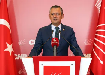 CHP’den operasyon sonrası flaş karar!