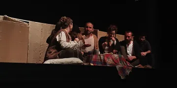Bursa’da “Ulusal İşçi Tiyatroları Festivali”nde “Çığ” oyunu sahnelendi